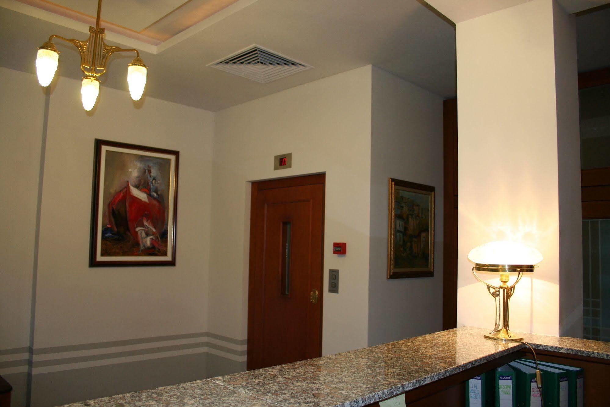 Arte Hotel Sofia Buitenkant foto